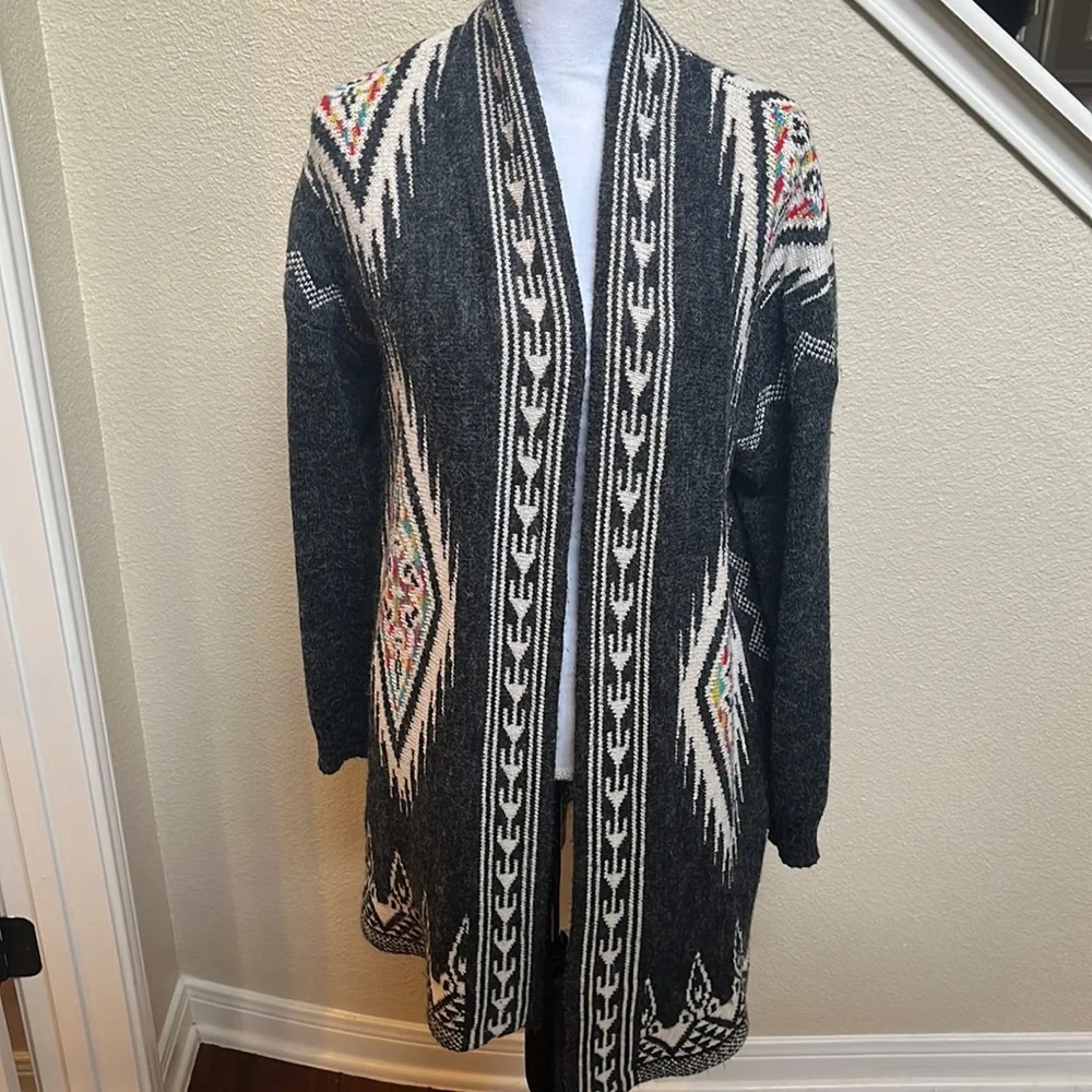 Native Print Cardigan - Picture 2 of 11